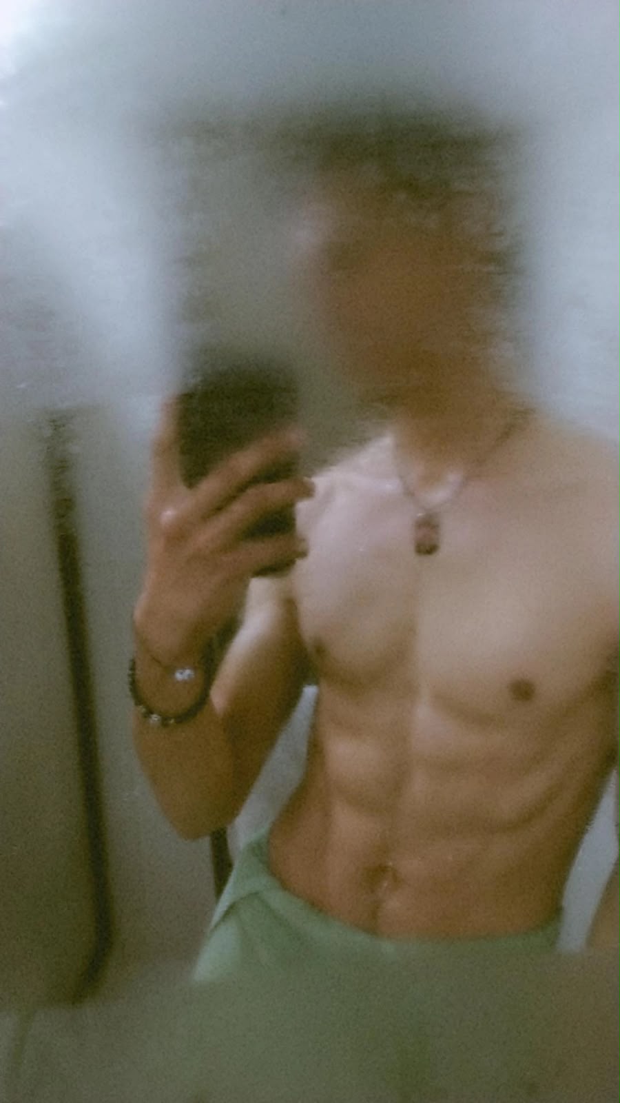 Naif - Foto 1